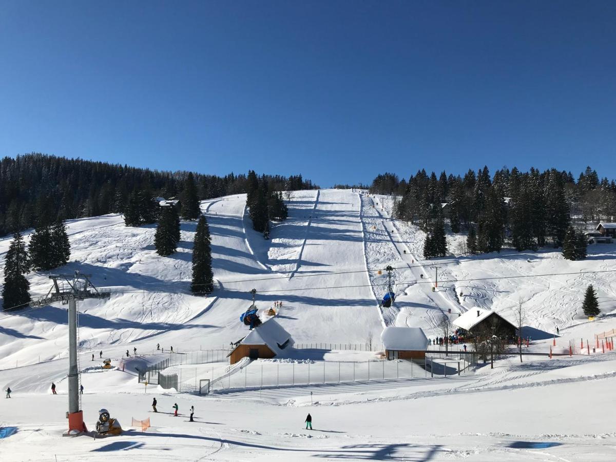 Ferienwohnung Feldberg Mit Whirlpool Direkt An Der Skipiste Экстерьер фото